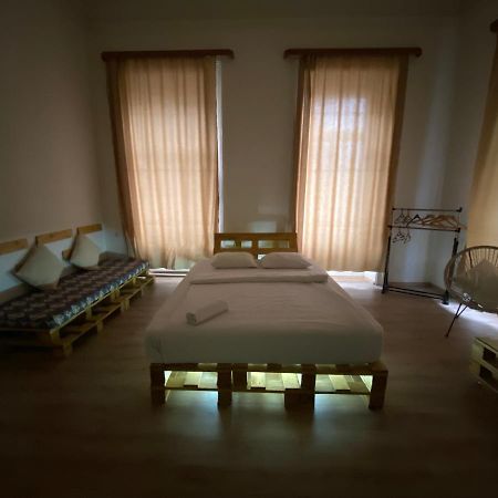 Downtown Room Τυφλίδα Εξωτερικό φωτογραφία