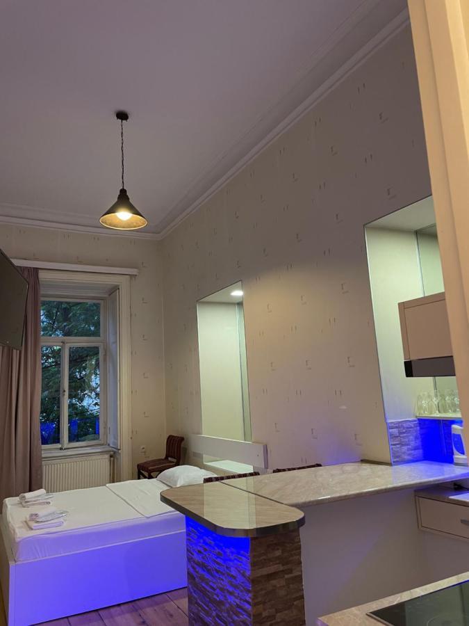 Downtown Room Τυφλίδα Εξωτερικό φωτογραφία