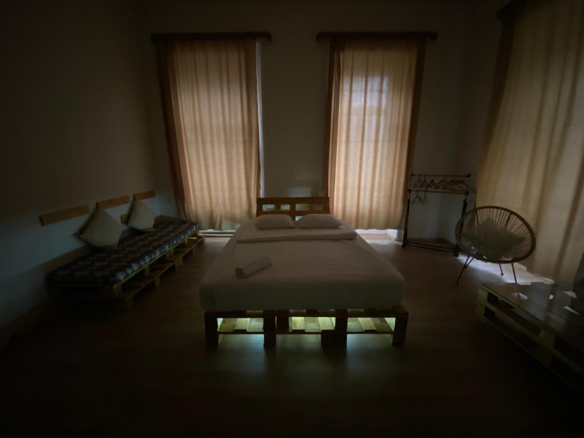 Downtown Room Τυφλίδα Εξωτερικό φωτογραφία