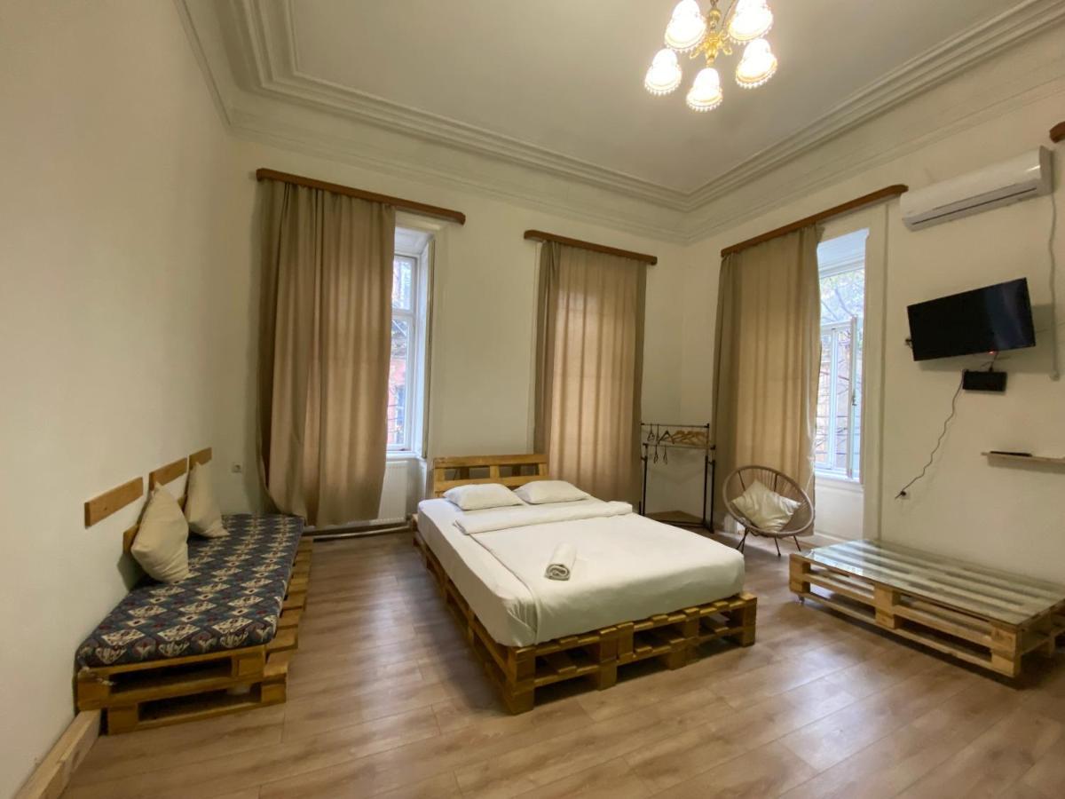 Downtown Room Τυφλίδα Εξωτερικό φωτογραφία